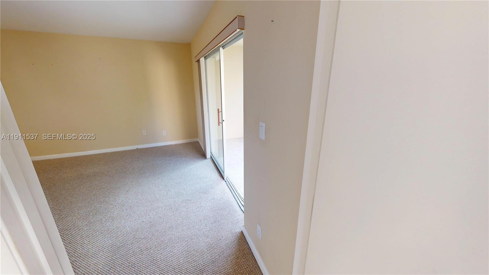 SUNRISE LAKES 95 CONDO - Residential