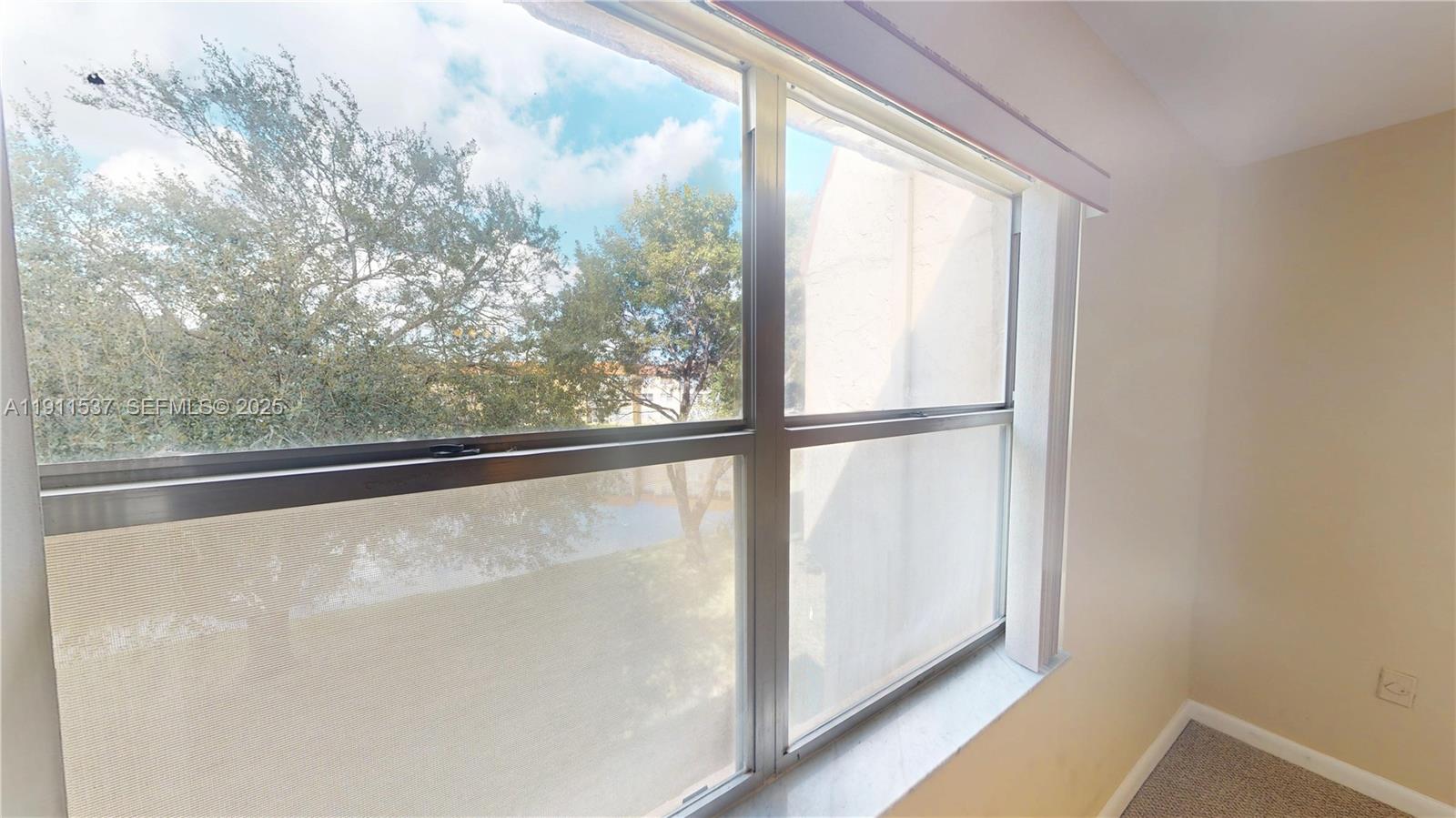 SUNRISE LAKES 95 CONDO - Residential