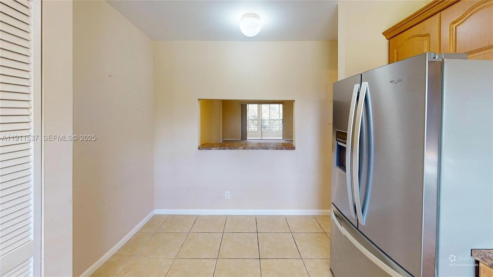 SUNRISE LAKES 95 CONDO - Residential