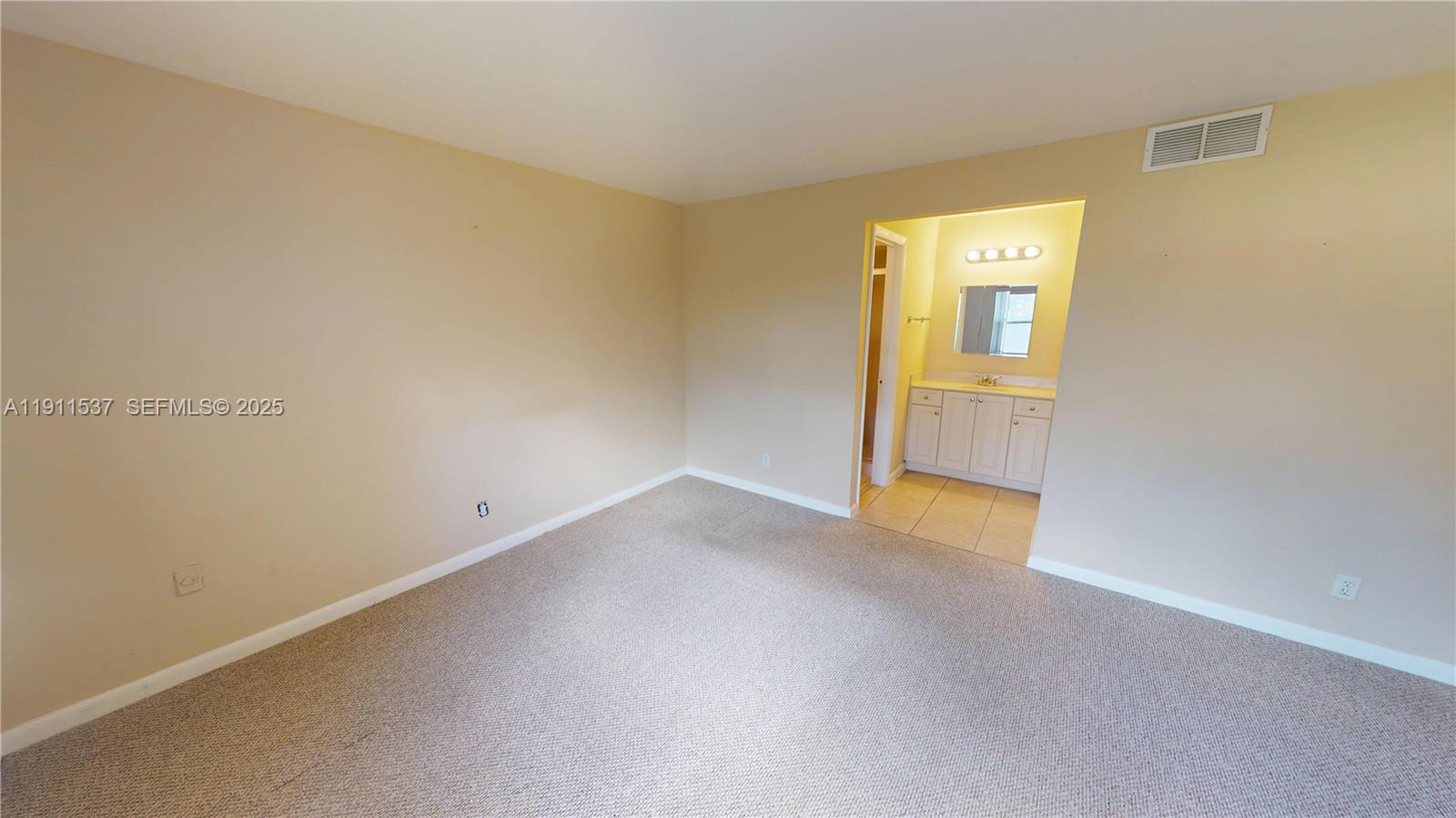 SUNRISE LAKES 95 CONDO - Residential