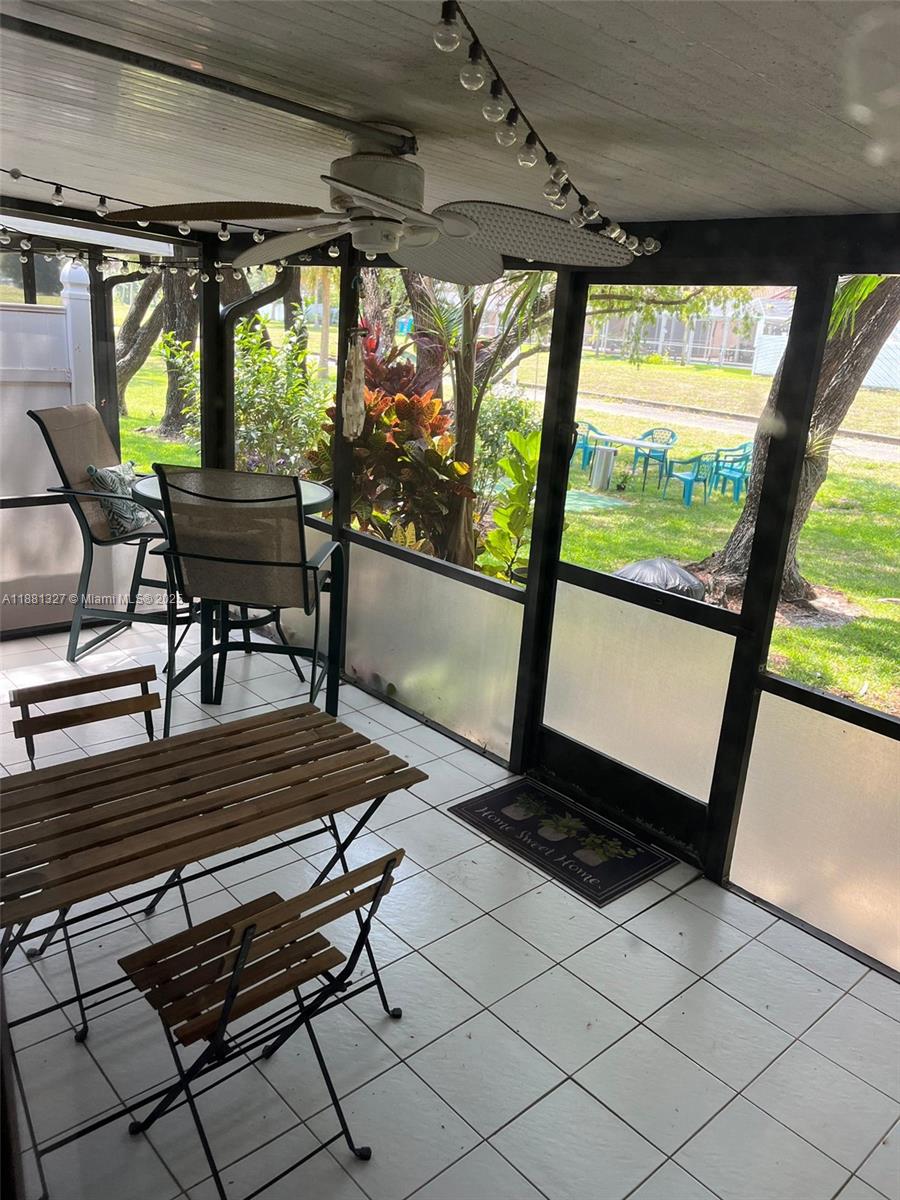 HOLIDAY SPRINGS VILLAGE - Residential Lease