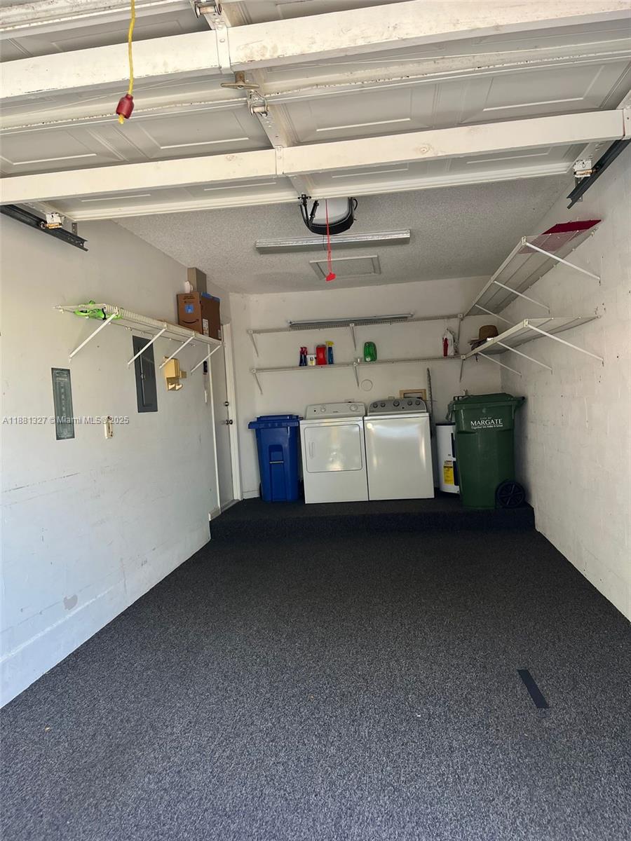 HOLIDAY SPRINGS VILLAGE - Residential Lease