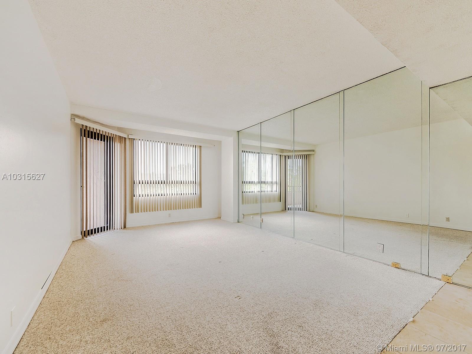 THE EMERALD BAY @ KEY COL - Residential Lease