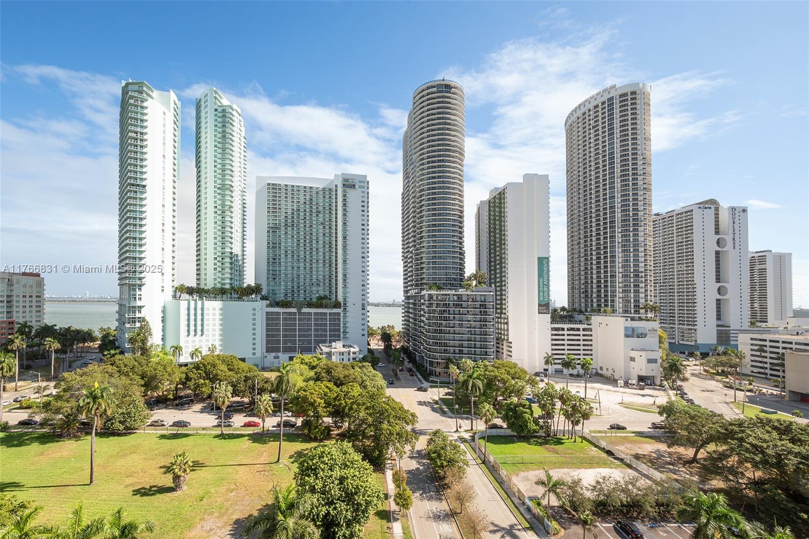 1800 BISCAYNE PLAZA CONDO - Residential