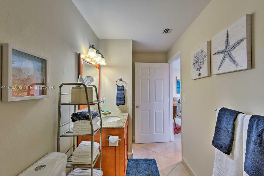 SHAMROCK BY THE GABLES CO - Residential