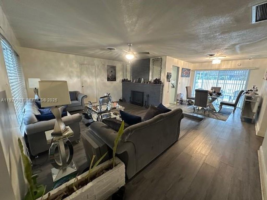 Photo of 6757 Arbor Dr, Miramar, FL 33023 (MLS # A11927507)