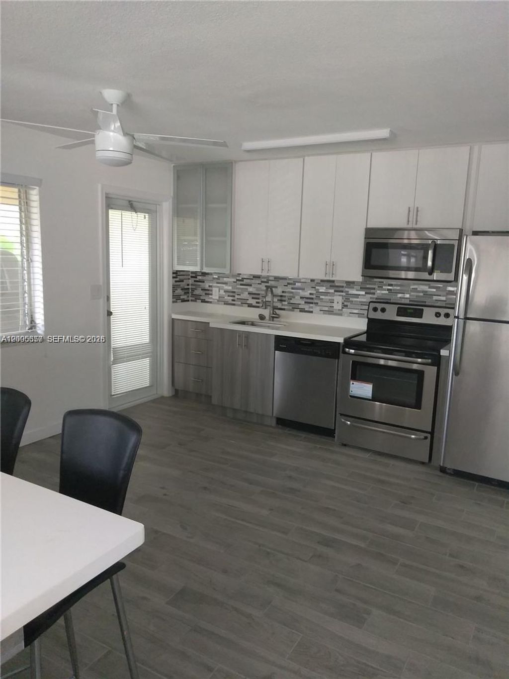 Photo of 1020 SE 15th St #1, Fort Lauderdale, FL 33316 (MLS # A12005657)