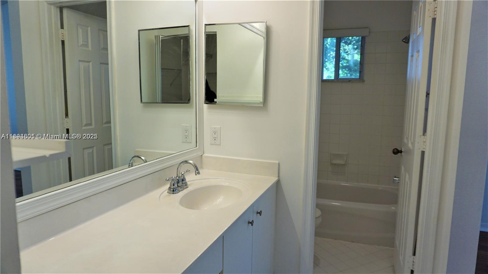 SECTOR 2-PARCELS 1 2 3 4 - Residential Lease