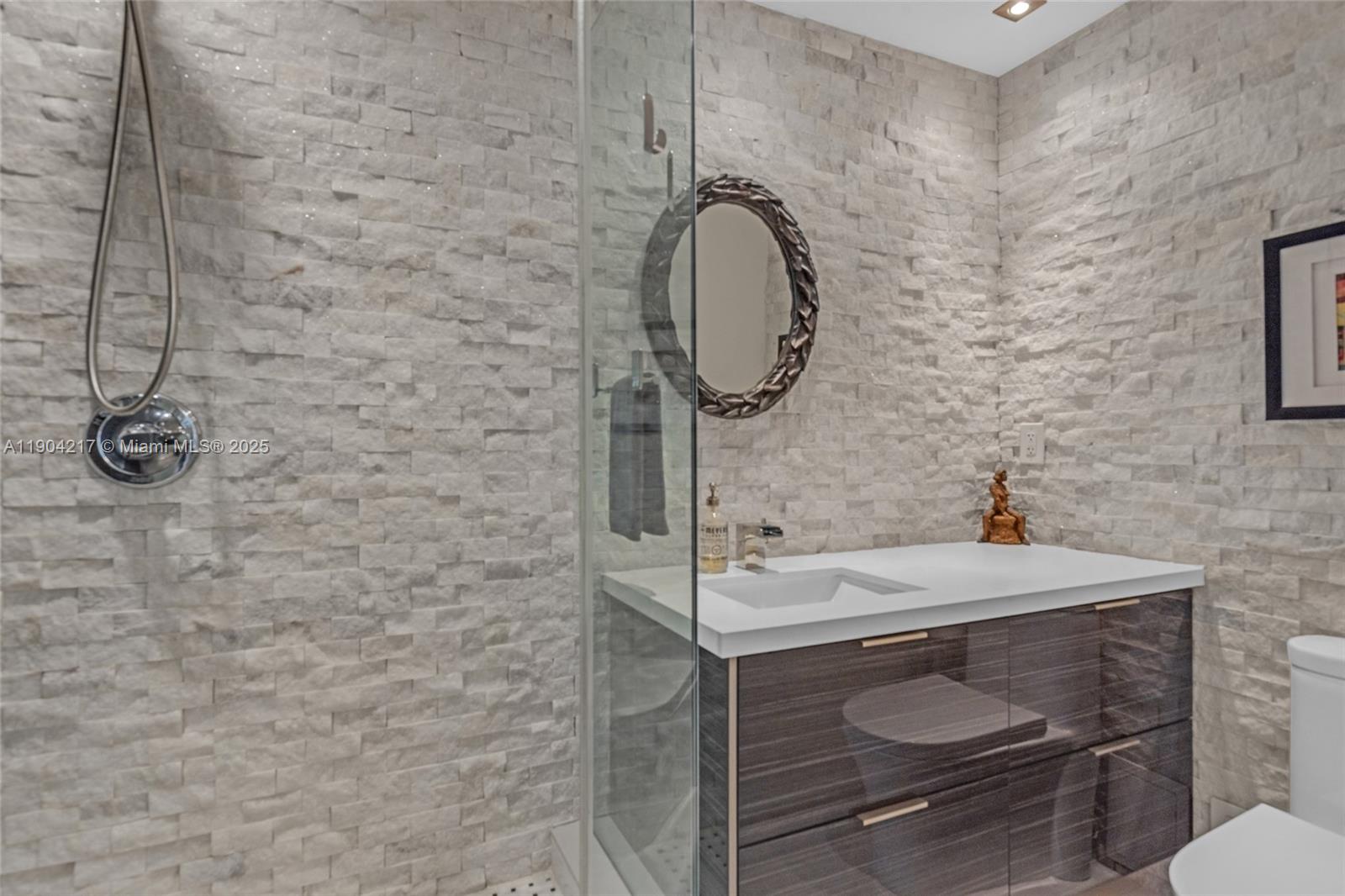 HEMISPHERES CONDO - Residential