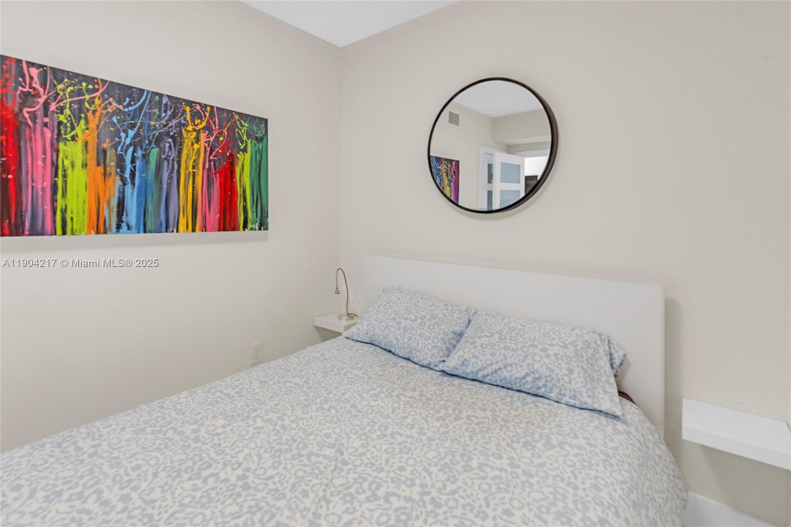 HEMISPHERES CONDO - Residential