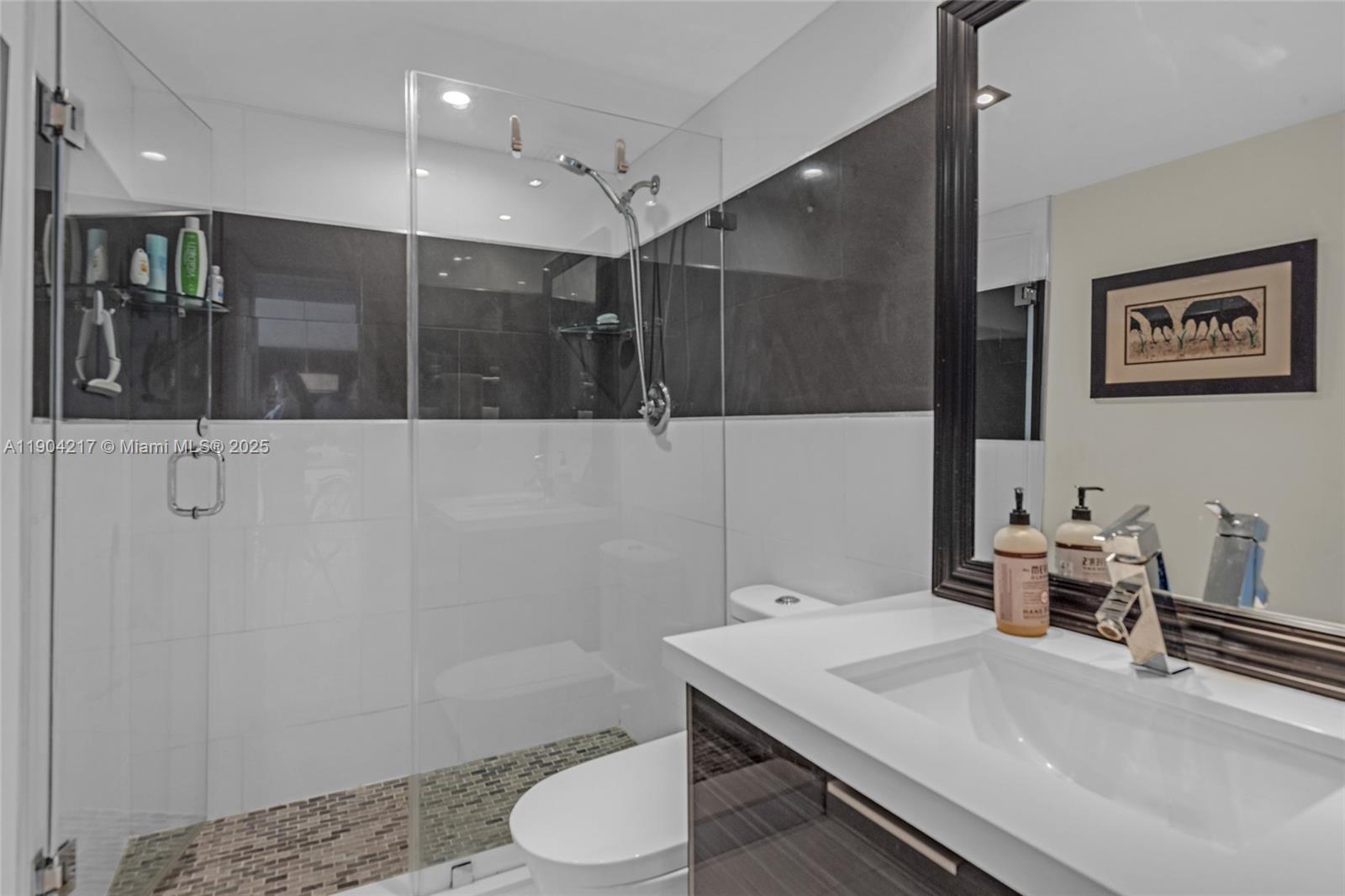 HEMISPHERES CONDO - Residential