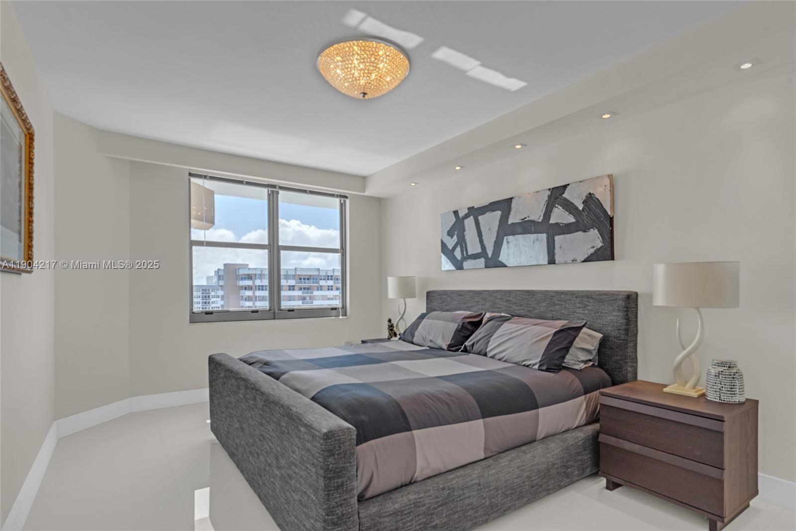 HEMISPHERES CONDO - Residential