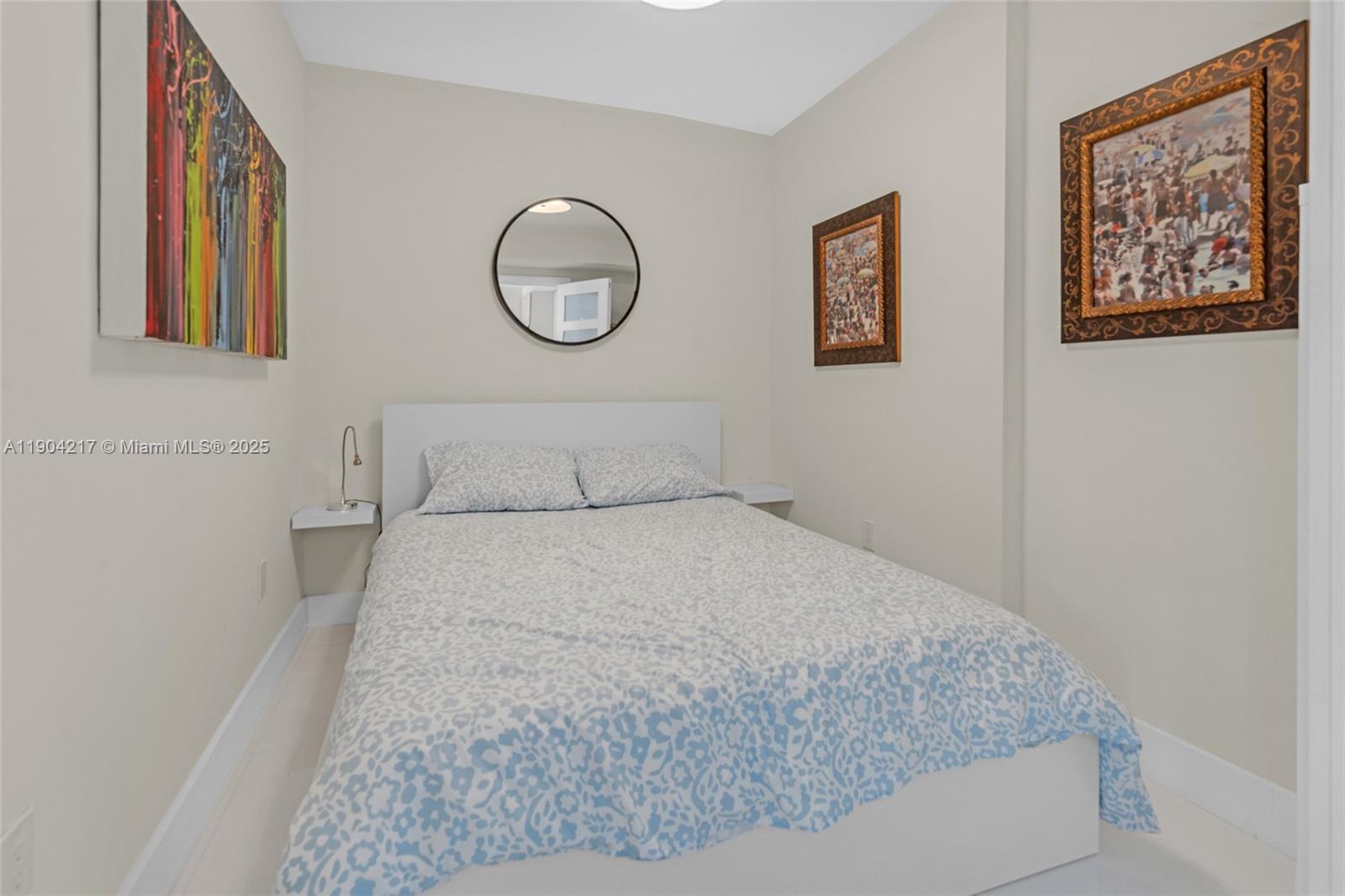 HEMISPHERES CONDO - Residential