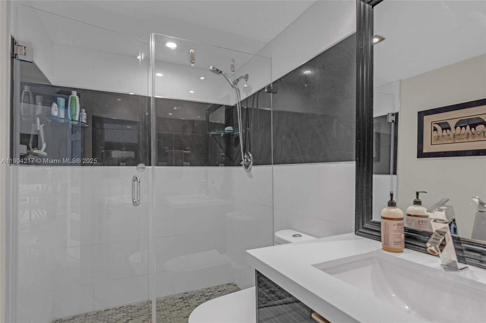 HEMISPHERES CONDO - Residential