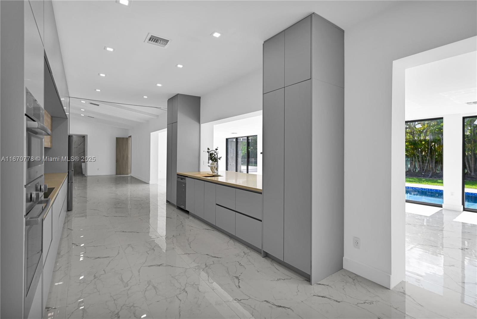 UNPLATTED - Residential Lease