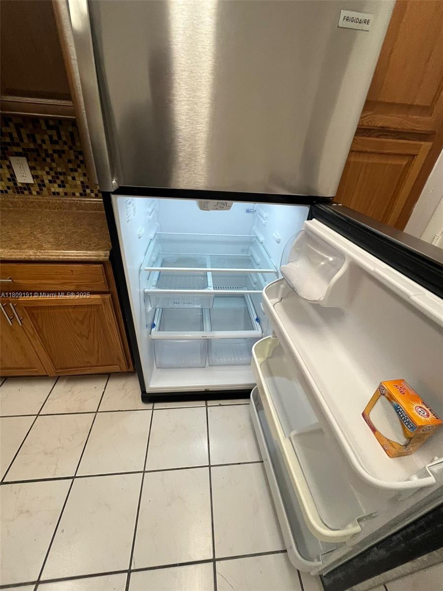 View photos, virtual tours, details... 6361 N Falls Cir Dr 211