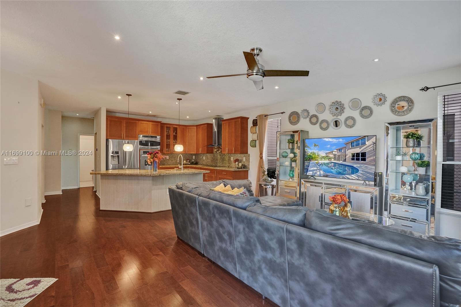 WYNDHAM LAKES NORTH - Residential