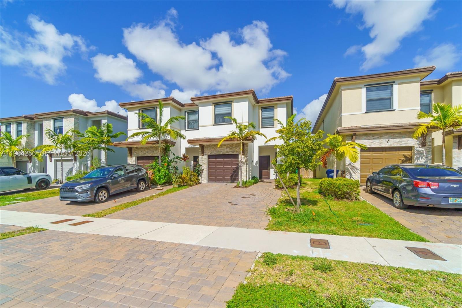 ALLAPATTAH GDNS - Residential