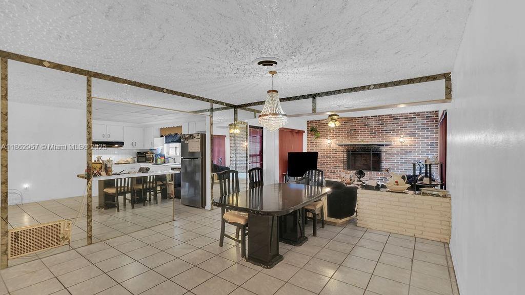 440 SW 29th terr