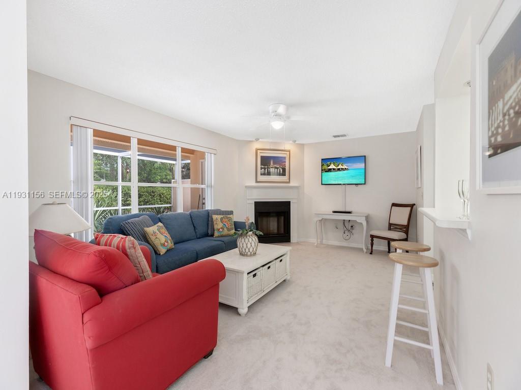 CORALSTONE CONDO - Residential