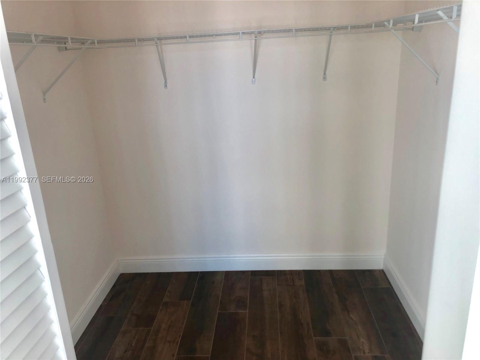 THE PLAZA 901 BRICKELL CO - Residential Lease