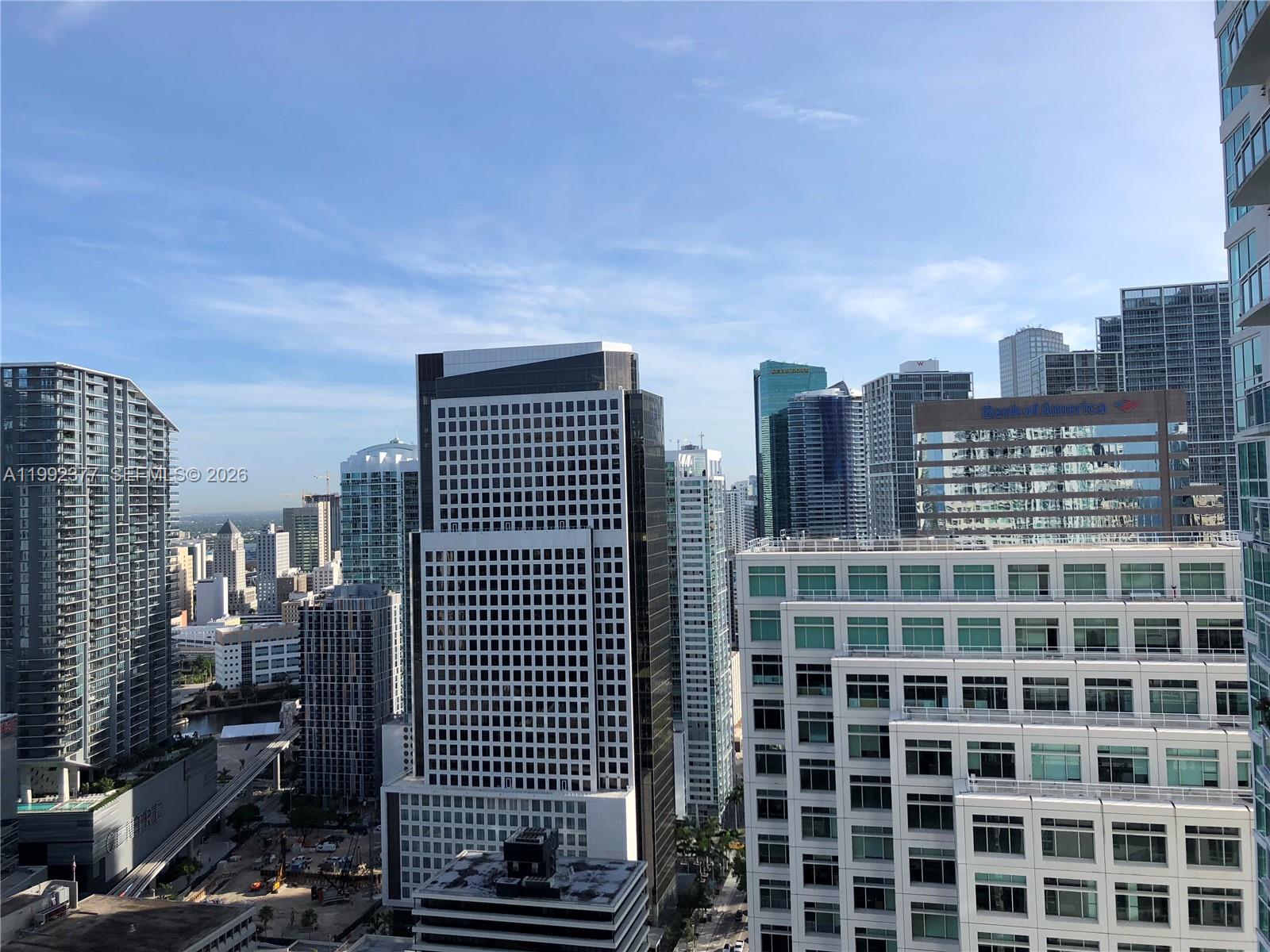 THE PLAZA 901 BRICKELL CO - Residential Lease