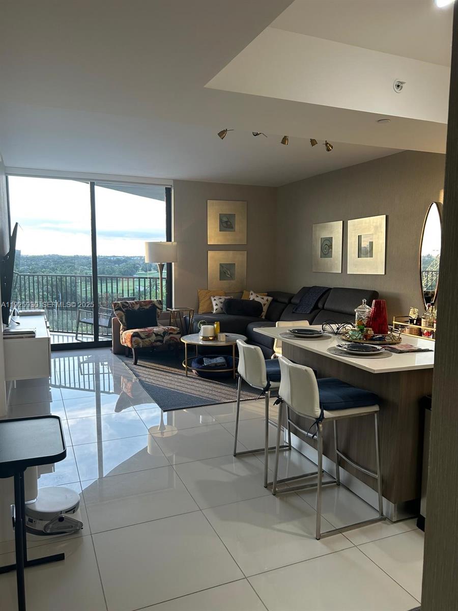 5252 PASEO CONDO - Residential