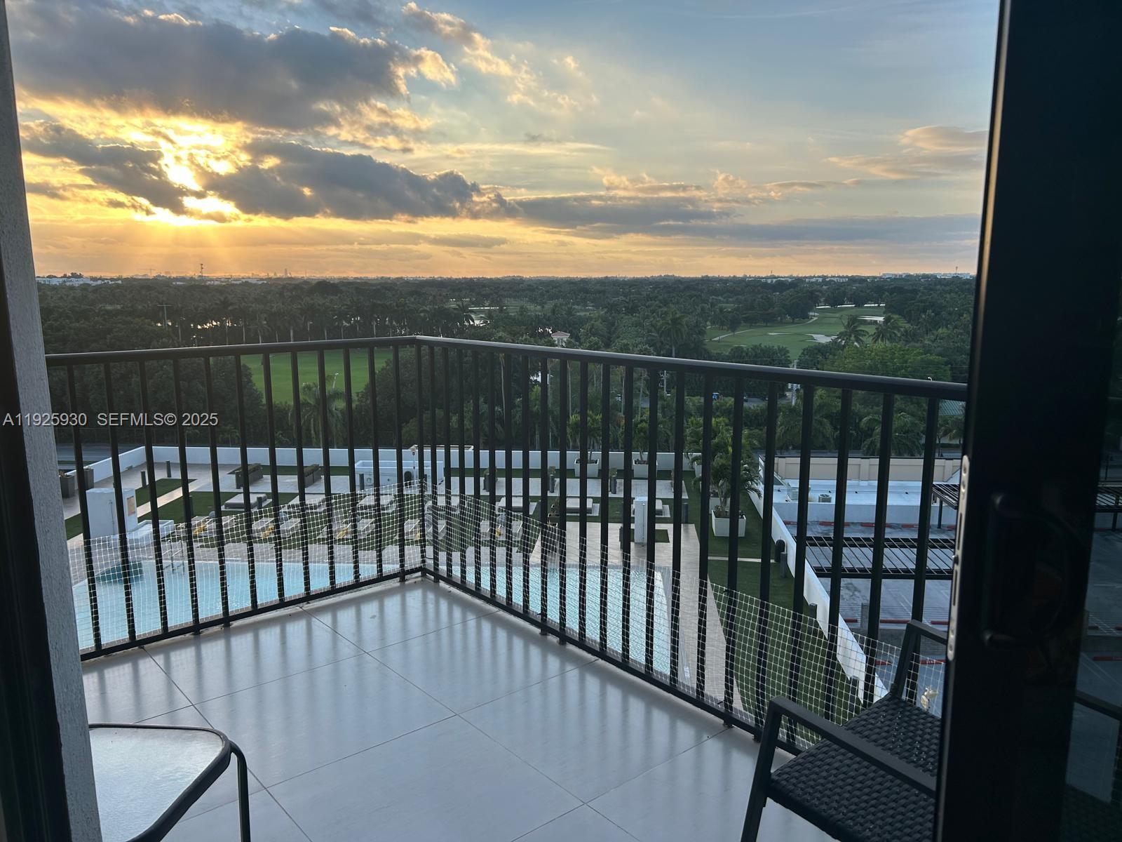 5252 PASEO CONDO - Residential