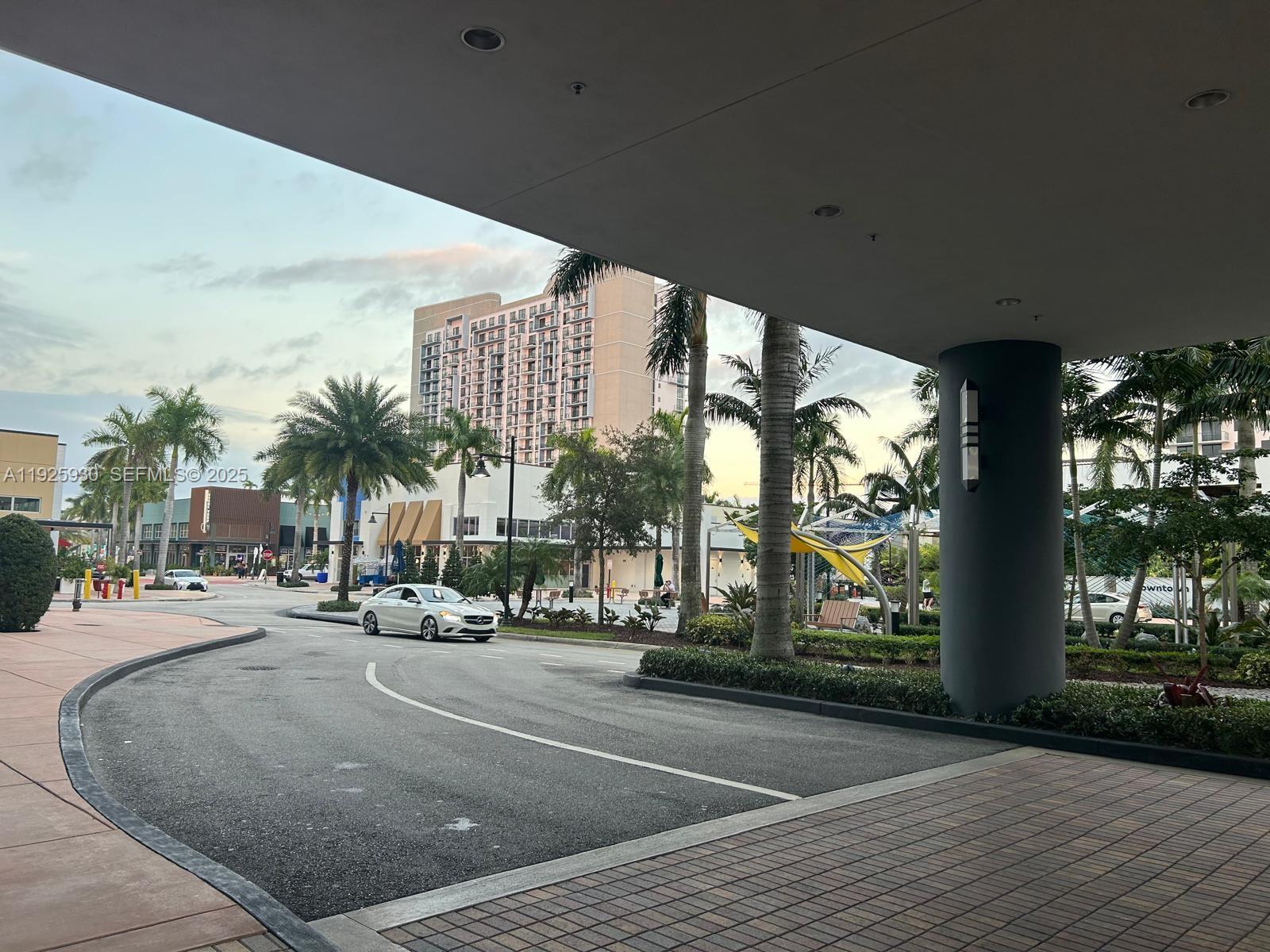 5252 PASEO CONDO - Residential