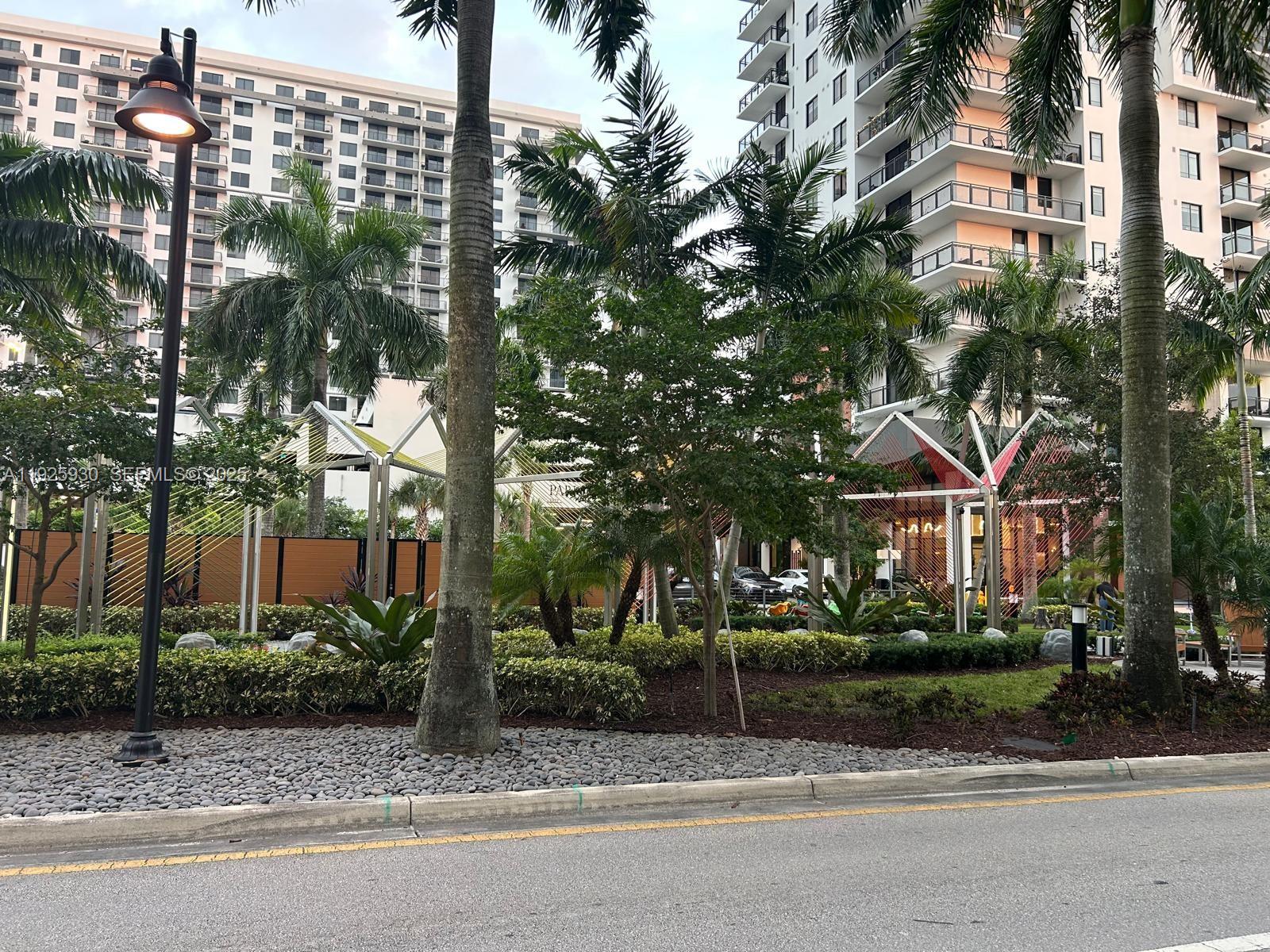 5252 PASEO CONDO - Residential