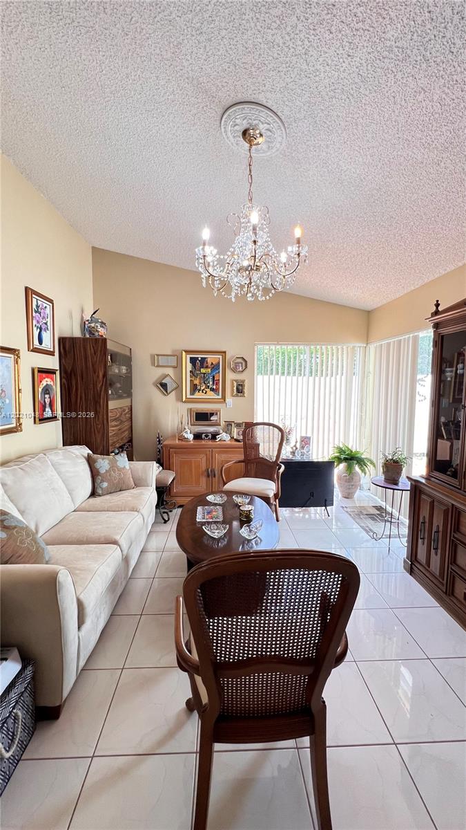 VILG HOMES COUNTRY WALK C - Residential