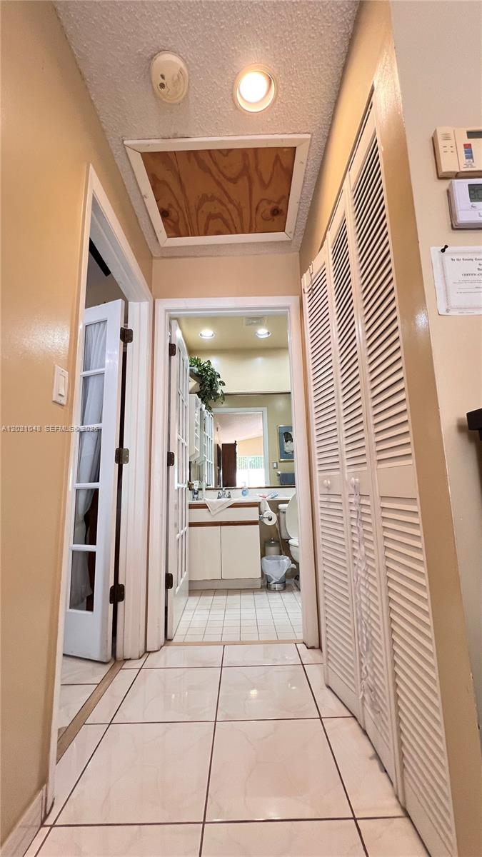 VILG HOMES COUNTRY WALK C - Residential