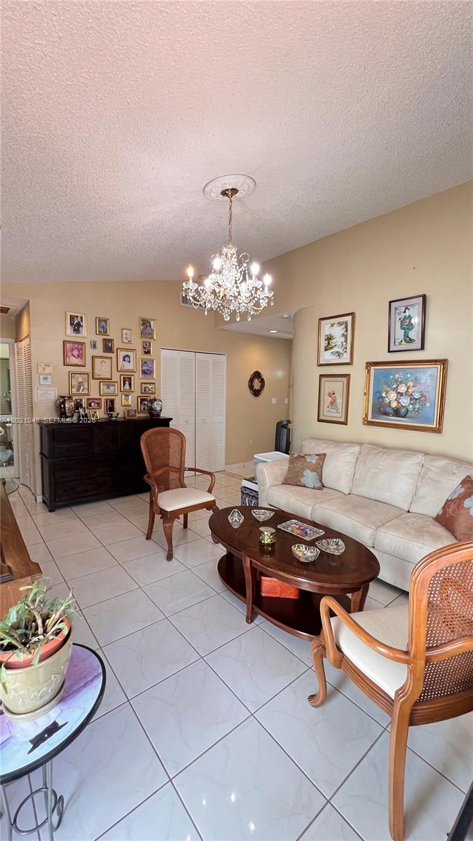 VILG HOMES COUNTRY WALK C - Residential