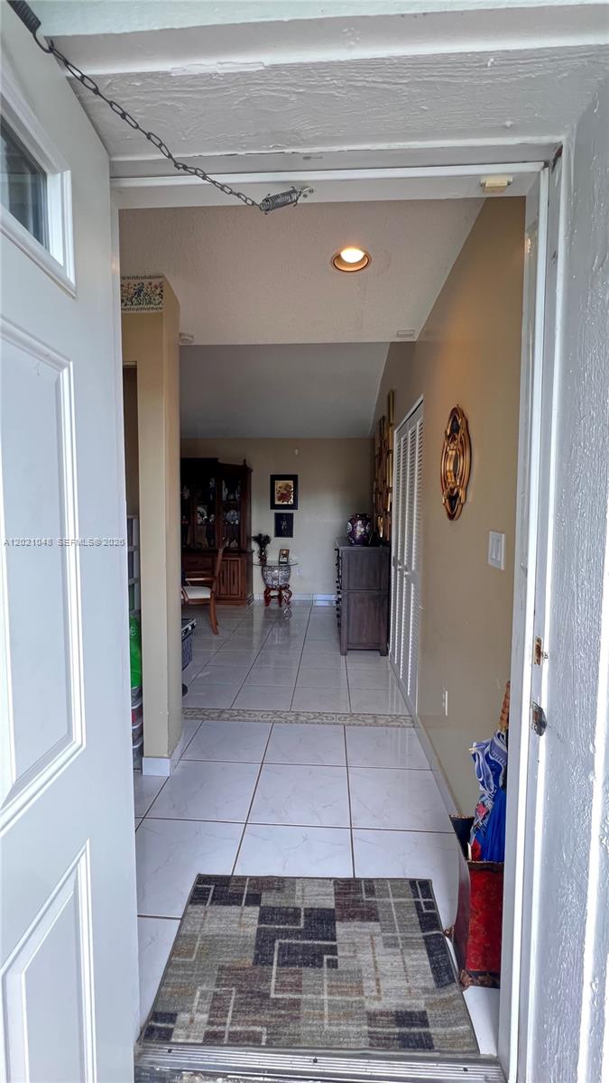 VILG HOMES COUNTRY WALK C - Residential