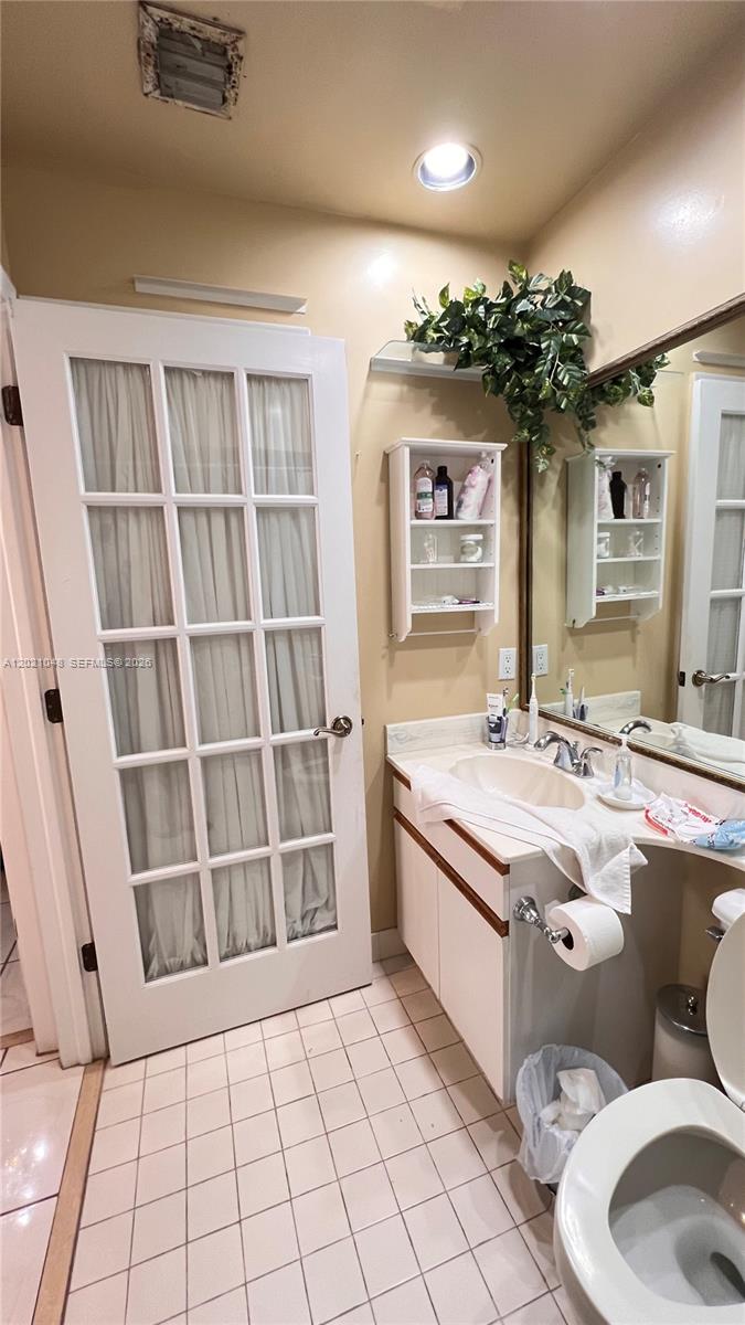 VILG HOMES COUNTRY WALK C - Residential