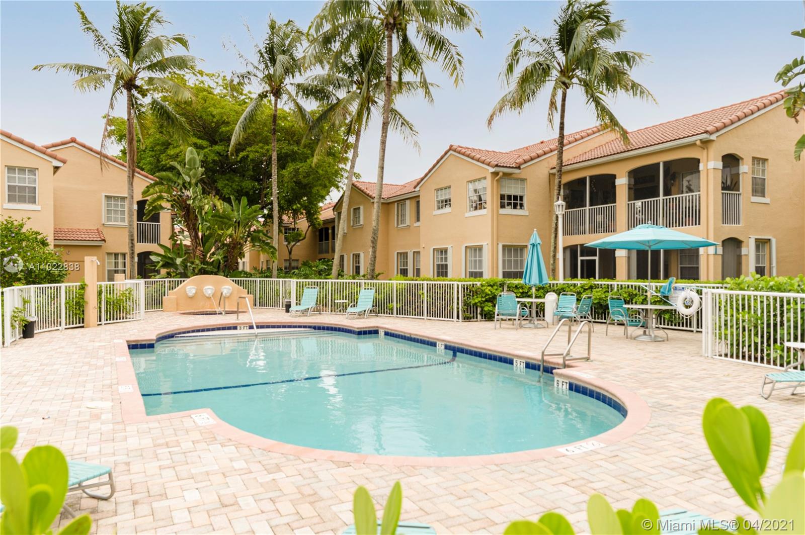 REGATTA POINTE CONDO NO E - Residential