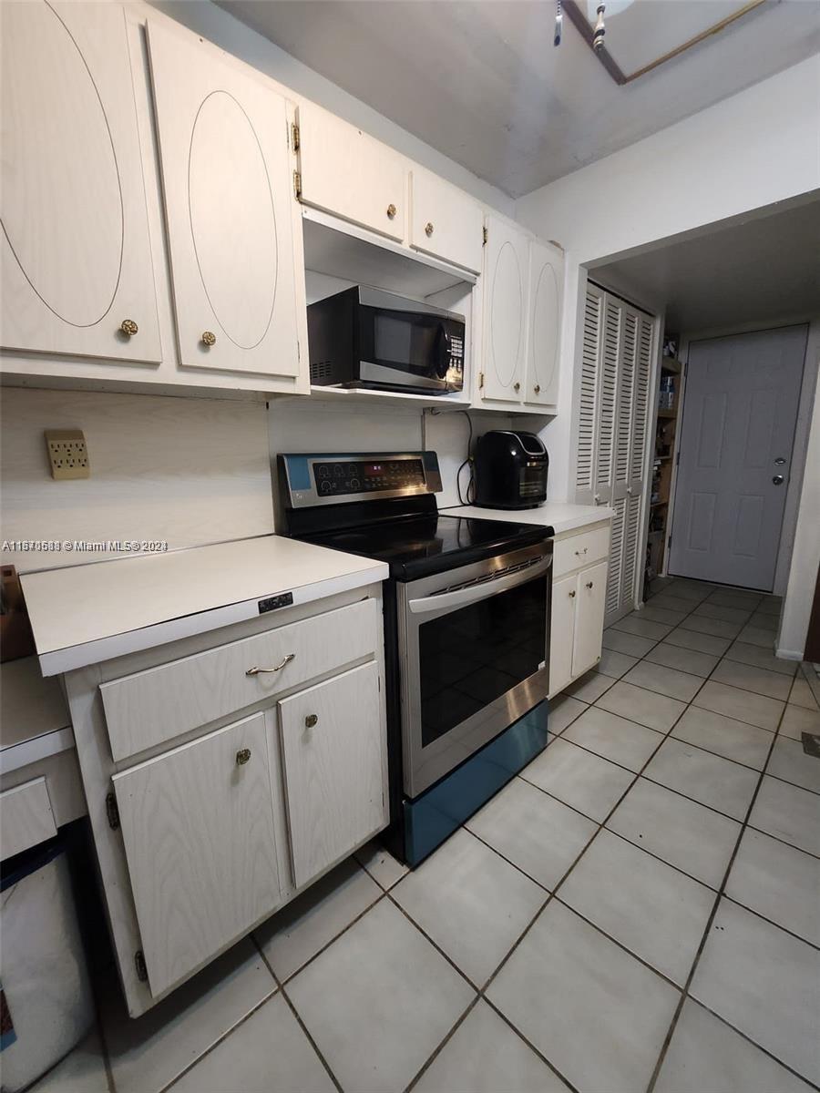 JADE WINDS GROUP-DAISY GA - Residential
