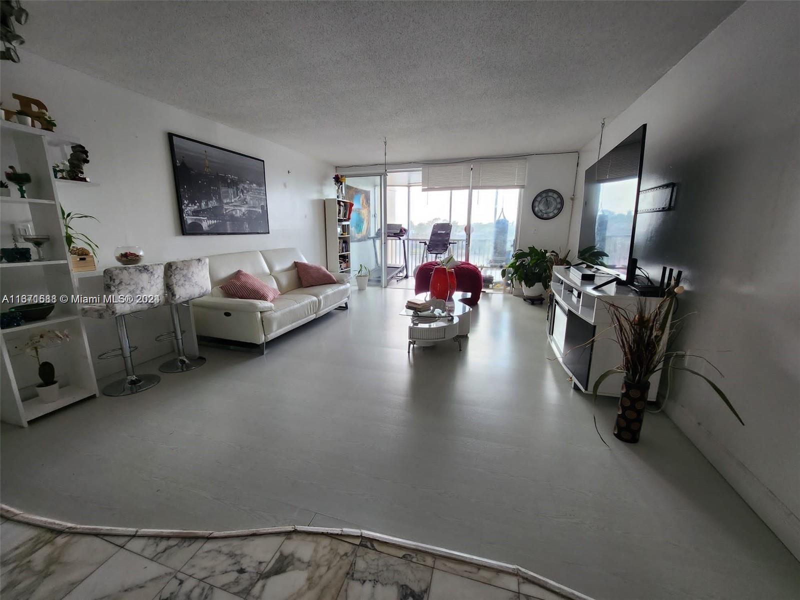 JADE WINDS GROUP-DAISY GA - Residential