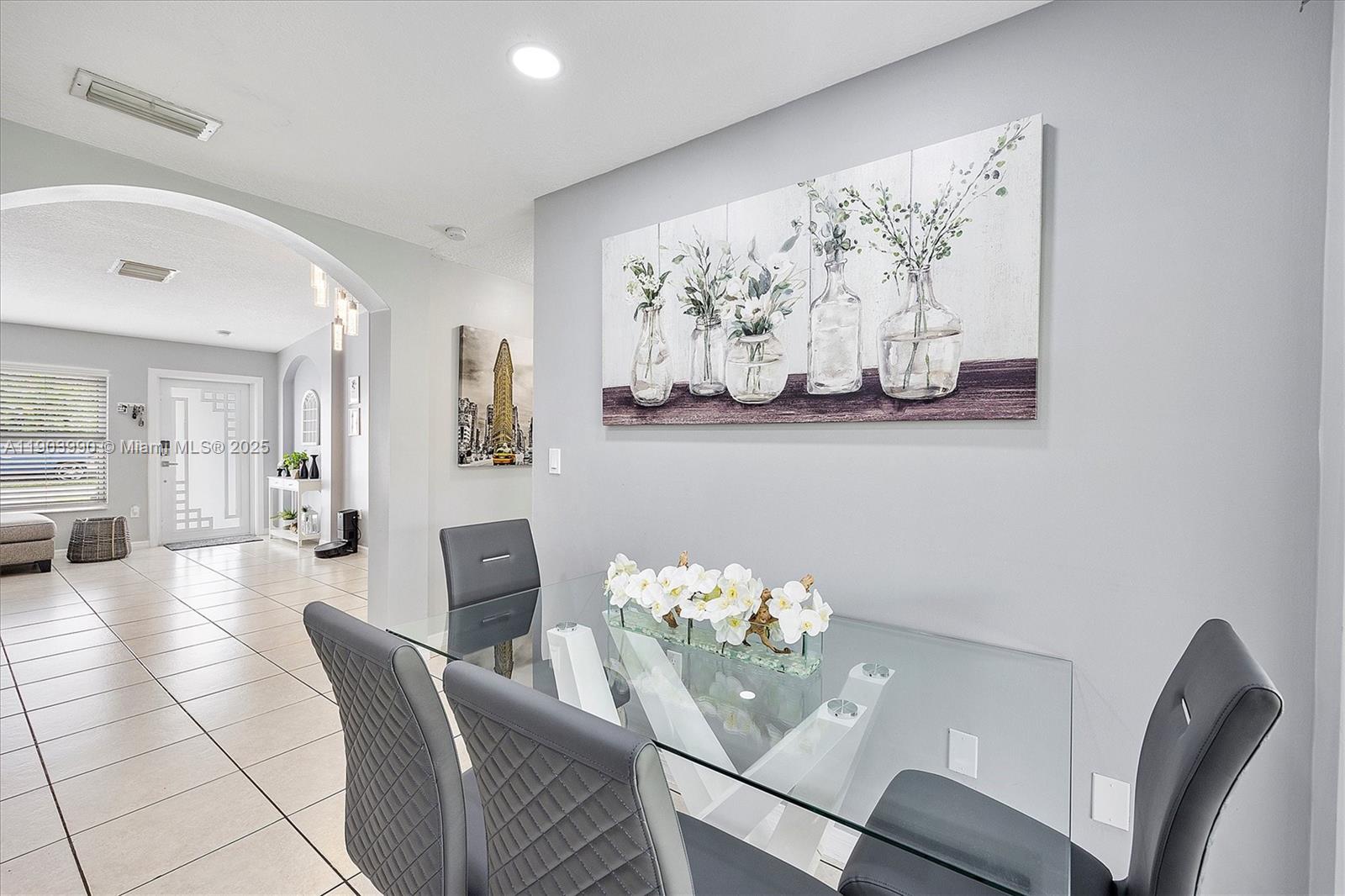 ACAPULCO SUB - Residential Lease