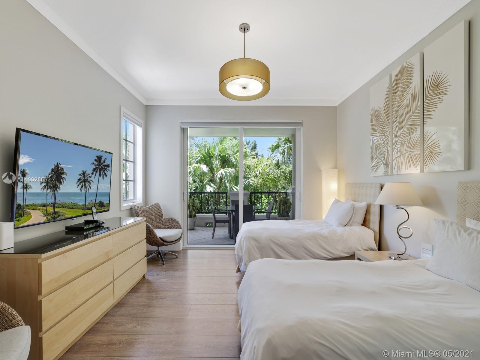 SEASIDE CONDO - Residential Lease