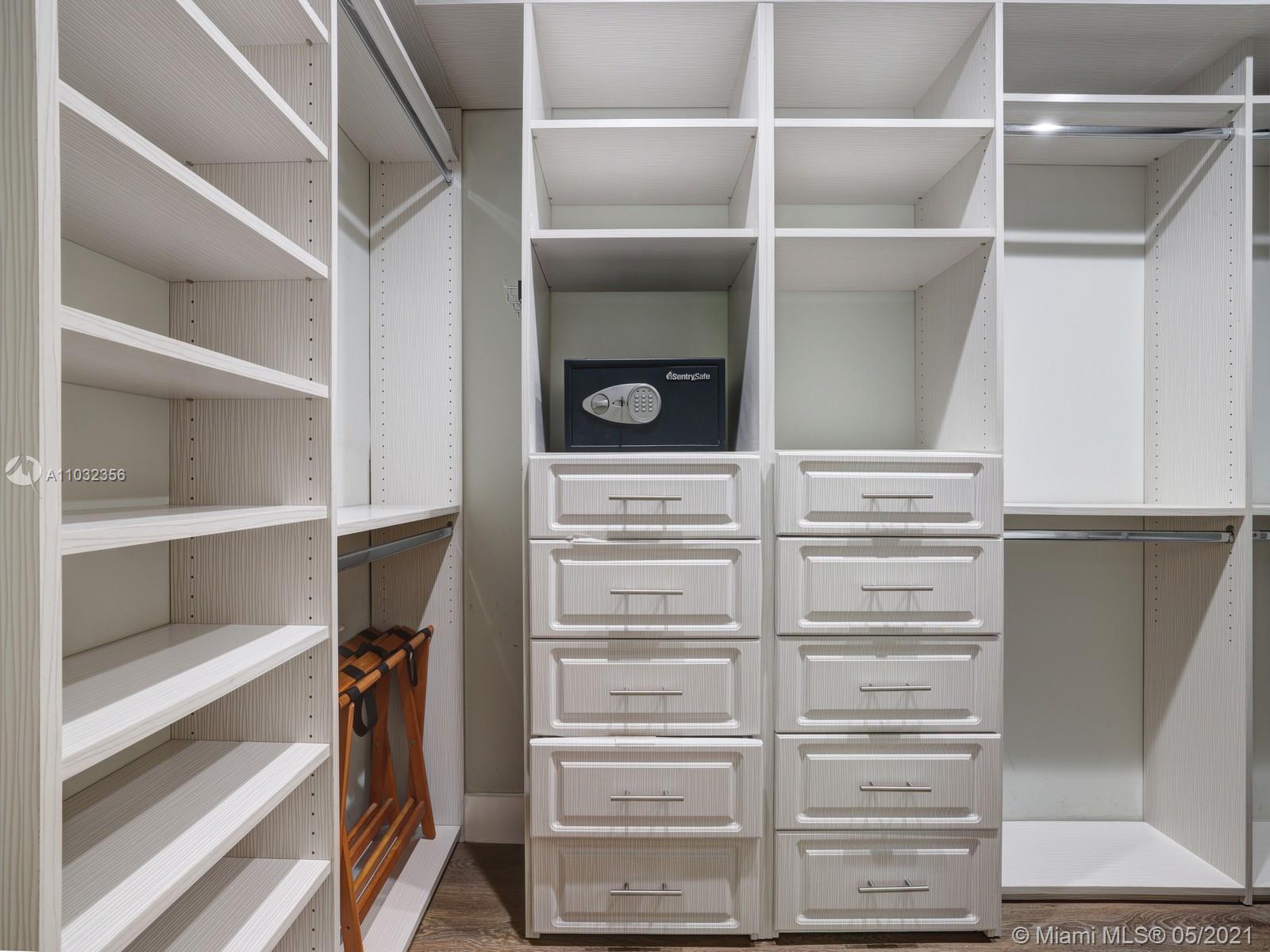 SEASIDE CONDO - Residential Lease