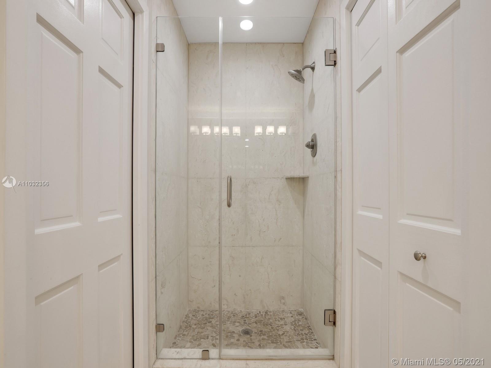 SEASIDE CONDO - Residential Lease