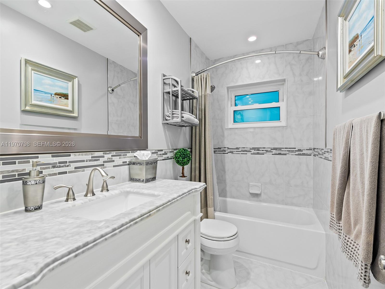 CORAL HEIGHTS SEC 2 - Residential