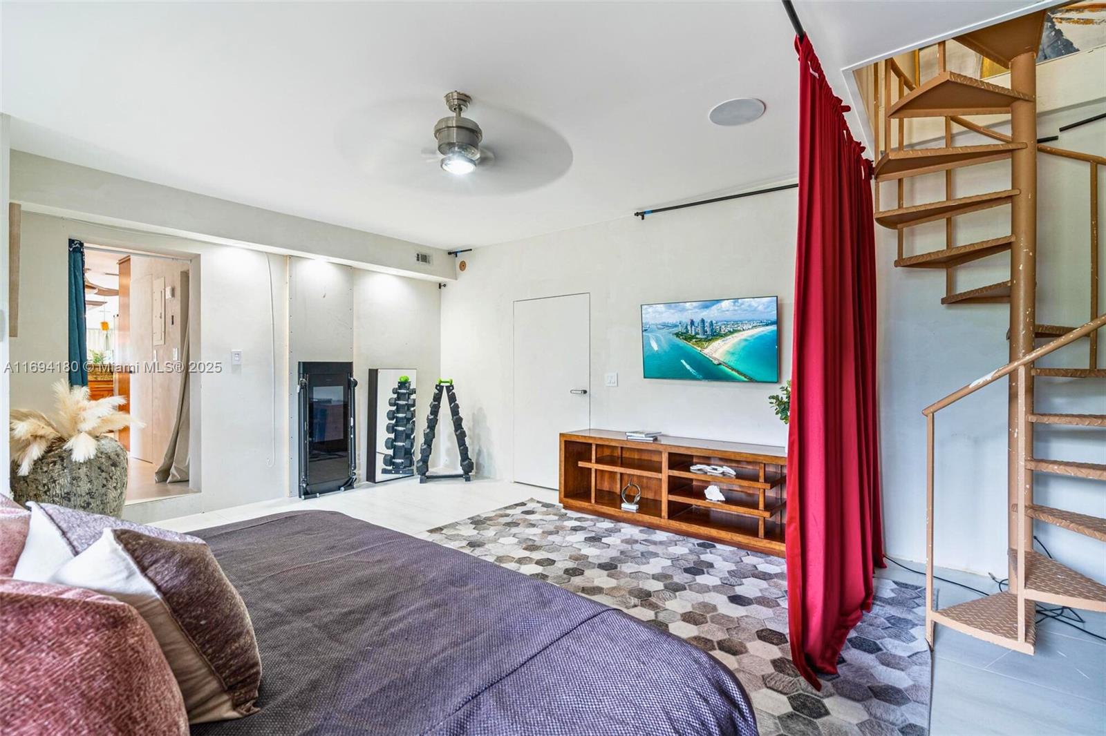 MIDDLE RIVER ESTATES - Residential Lease