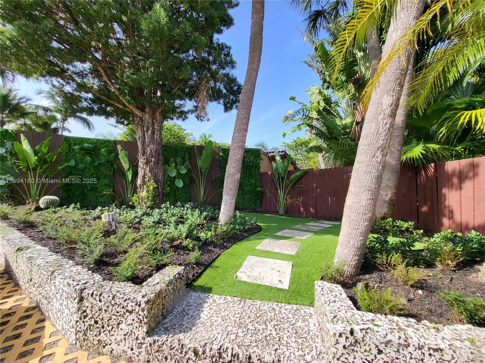 MIDDLE RIVER ESTATES - Residential Lease