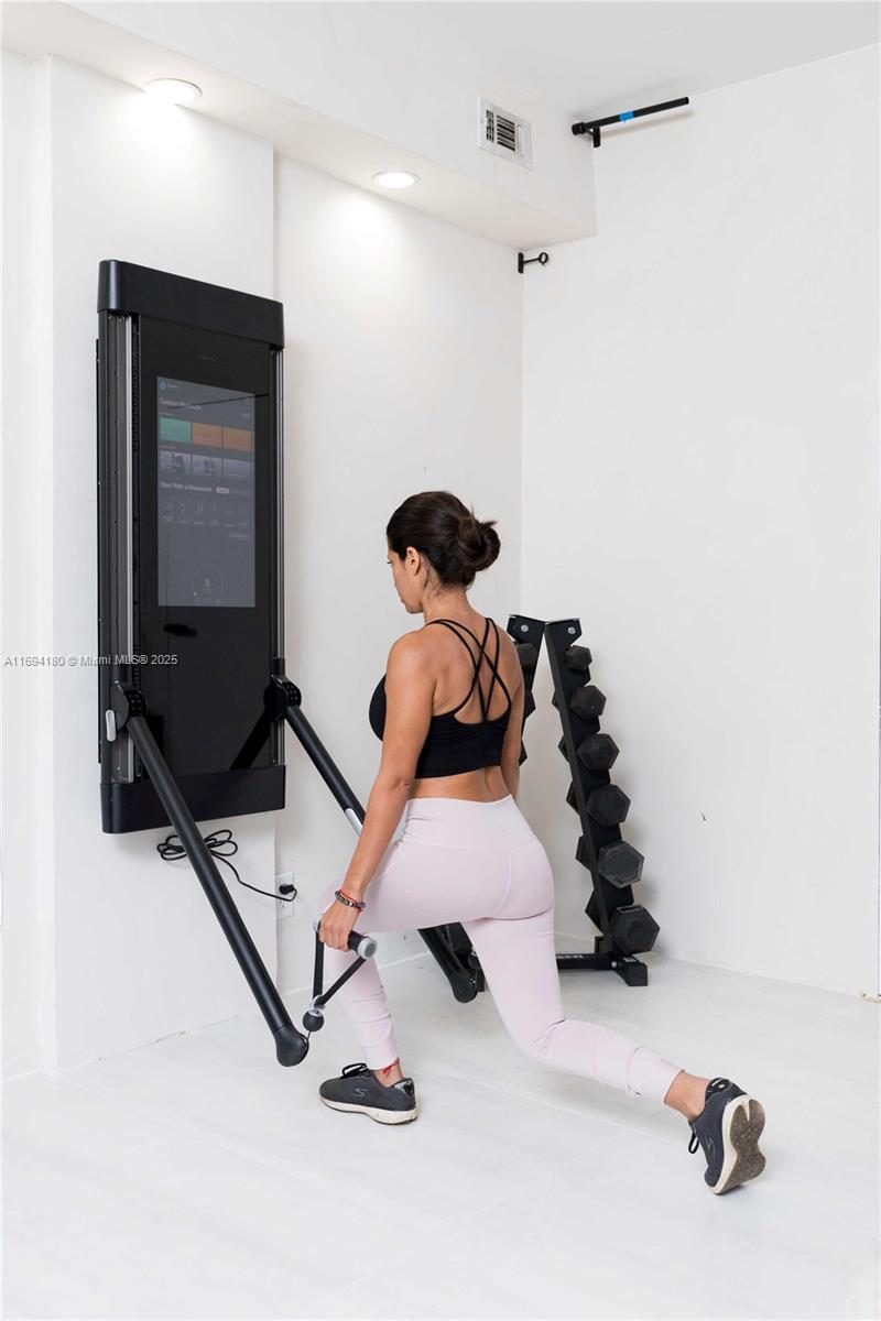 MIDDLE RIVER ESTATES - Residential Lease