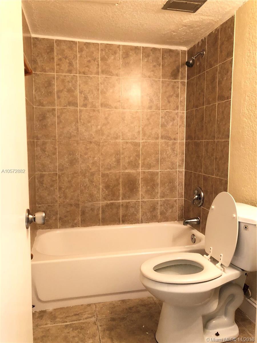 CALYPSO CAY CONDO - Residential Lease