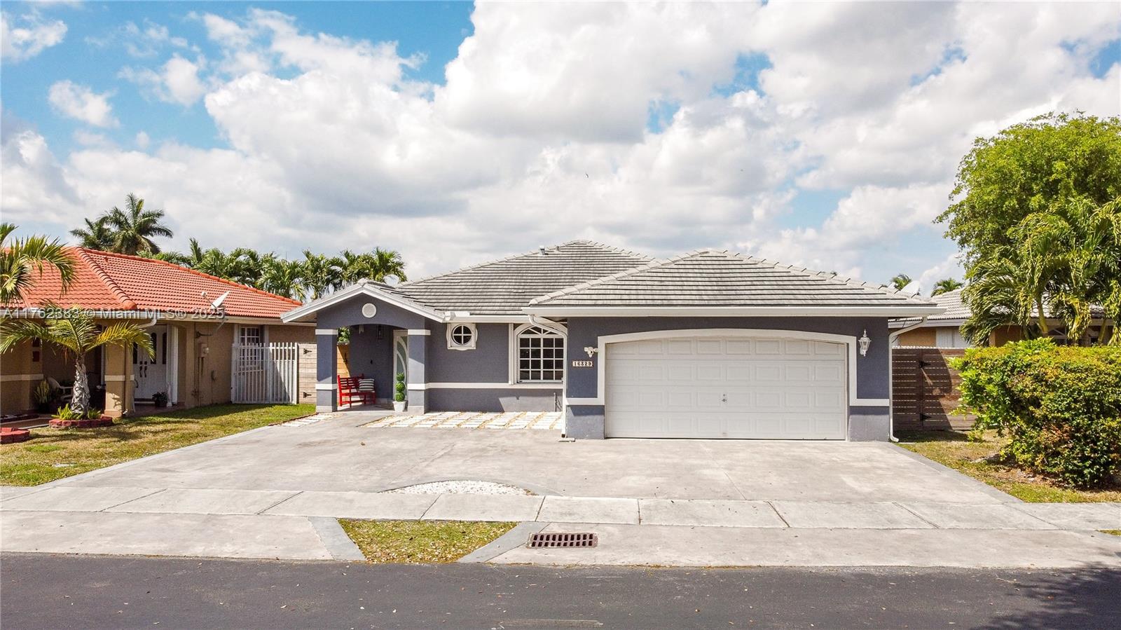 16329 Sw 78th Ter, Miami, Broward County, Florida - 4 Bedrooms  
2 Bathrooms - 