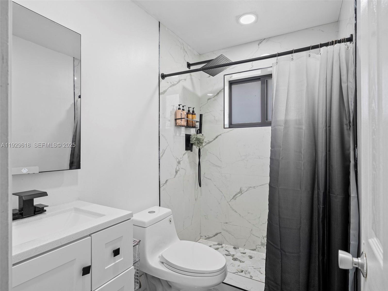 EAST PLANTATION ESTATES - Residential