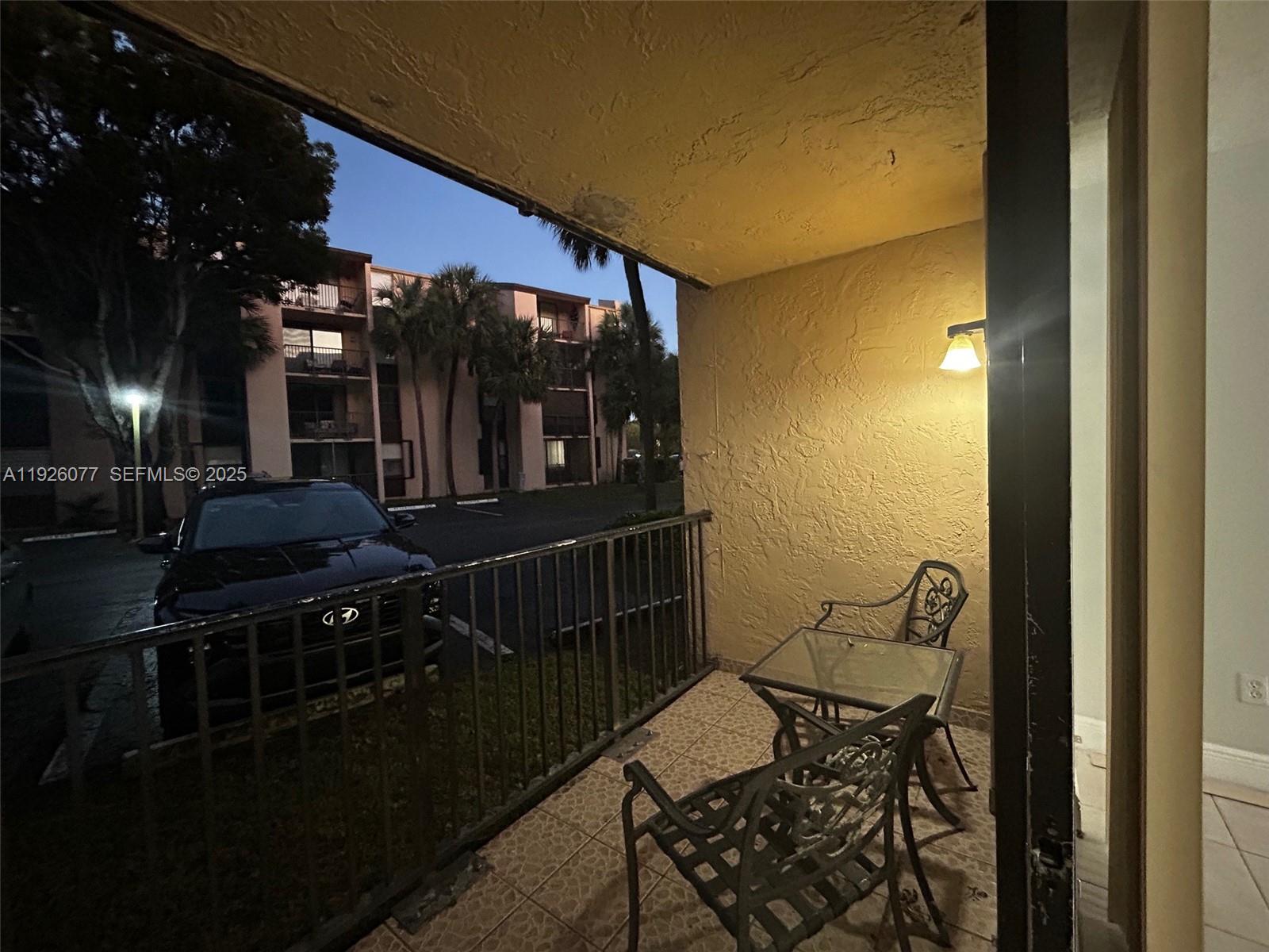 PROMENADE AT KENDALE LAKE - Residential Lease